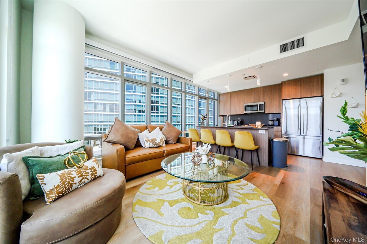 Foto principal - 50 Clinton Pl