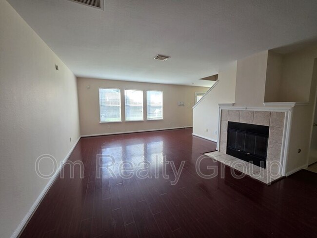 Building Photo - 15127 Blue Creek Ranch Dr
