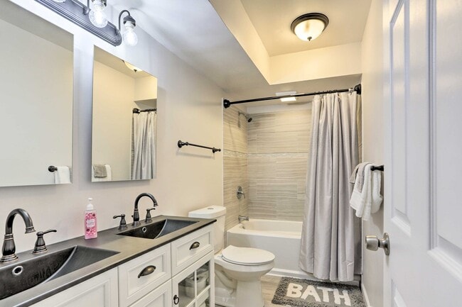 Foto del edificio - 6832 Woodmeadow Dr