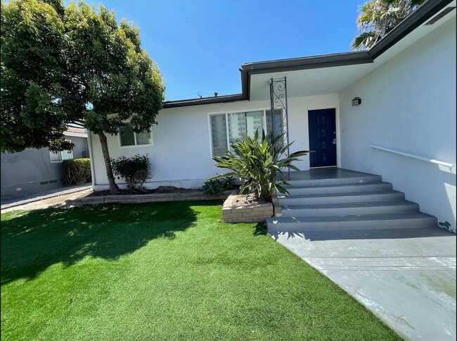 Foto del edificio - 5531 Mary Ln Dr