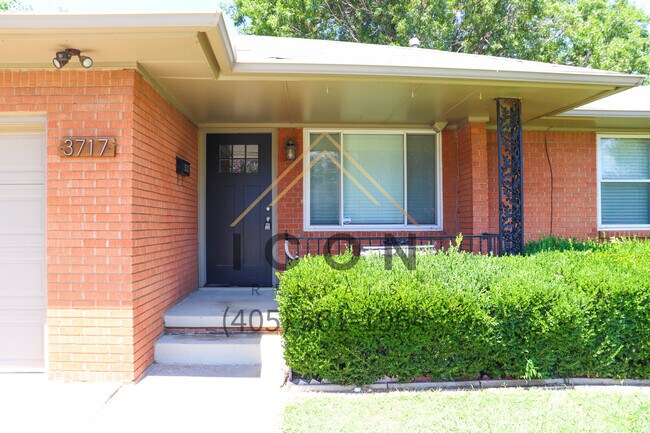 Foto del edificio - 3717 NW 51st Pl