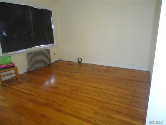 Foto del edificio - 65 Butler Blvd