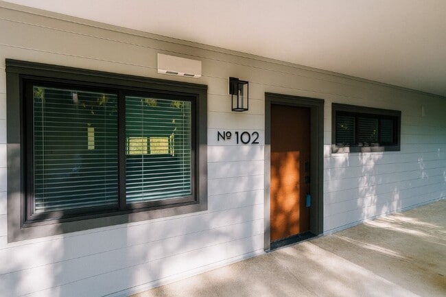 Foto del edificio - 2Bd/1Ba Bellevue Condo