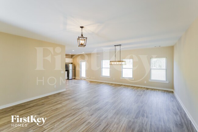 Foto del edificio - 148 Lakewood Ln