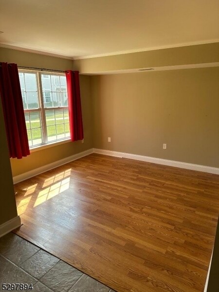Building Photo - 302 Tulsa Ct