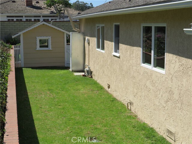 Building Photo - 130 Via Pasqual