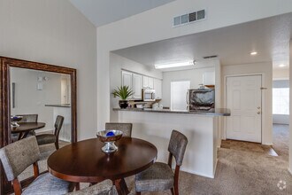 Laguna, 2 BR, 2 BA - 950 SF - Palm Villas at Whitney Ranch