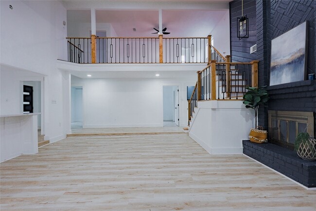 Building Photo - 2902 Misty Park Dr