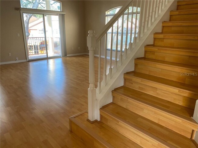 Building Photo - 694 Seabrook Ct