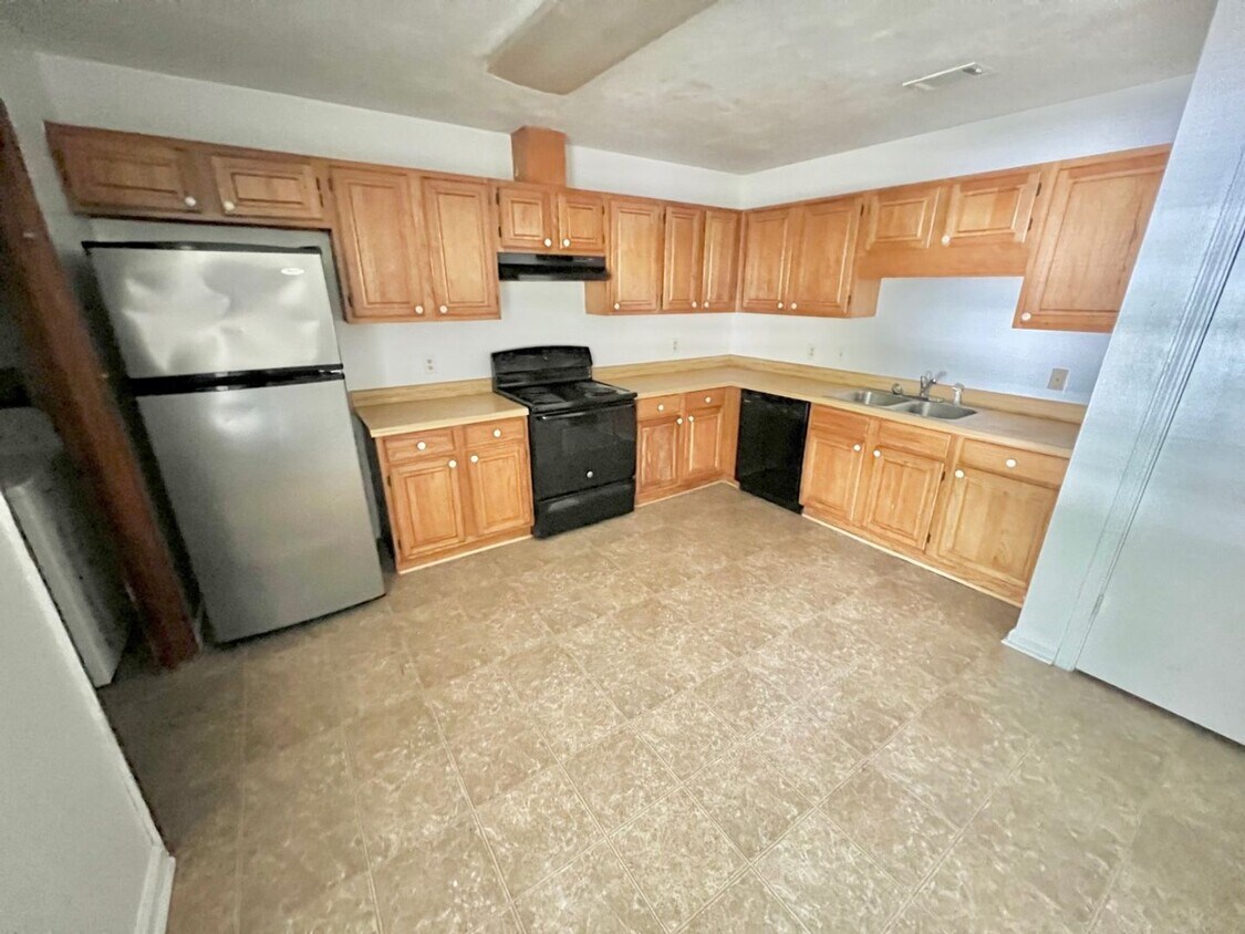 Foto del edificio - 5602 Lumberjack Ln