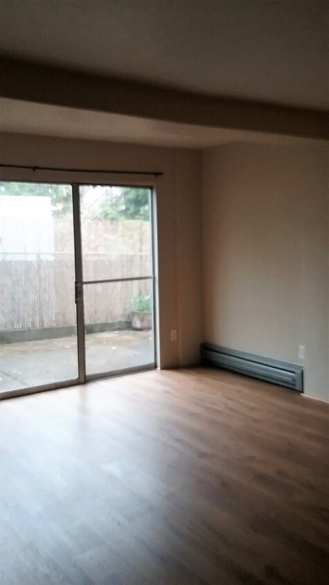 Foto principal - 1525 SW Market St
