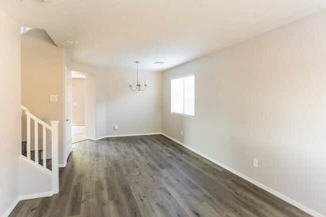 Foto del edificio - 7238 W Winslow Ave