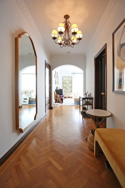 Foto del edificio - 1790 Beach St