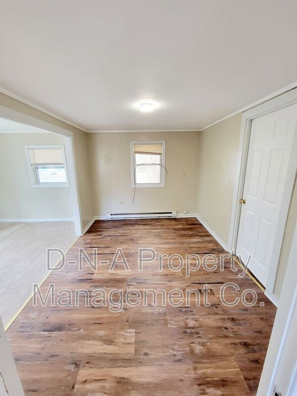 Foto del edificio - 264 Acres Rd