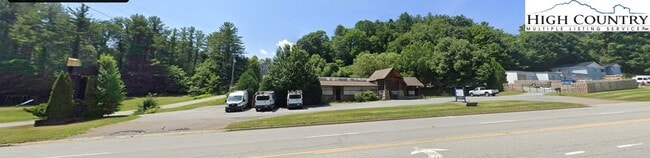 Building Photo - 1846 U.S. Hwy 421 S