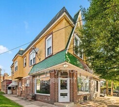 Building Photo - 139 E Plumstead Ave