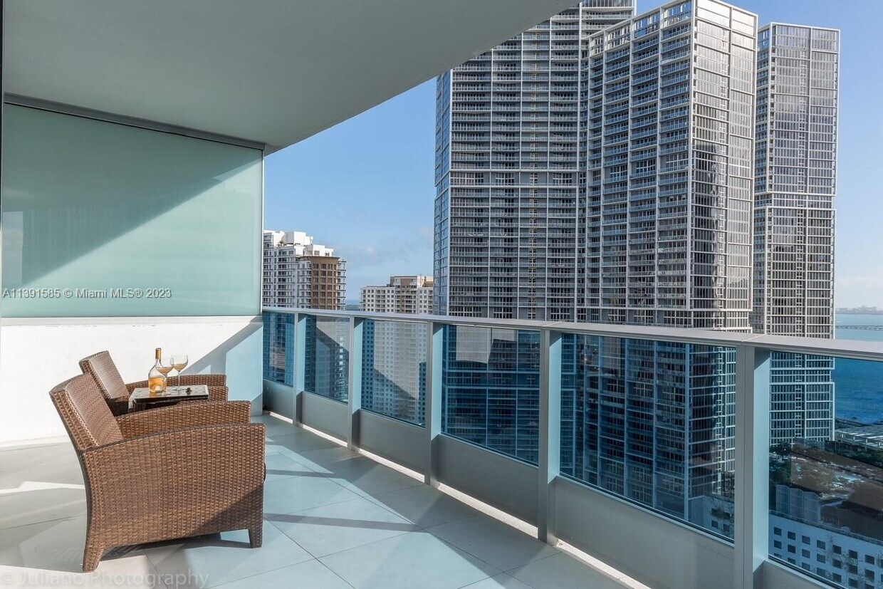 Foto principal - 200 Biscayne Blvd Way