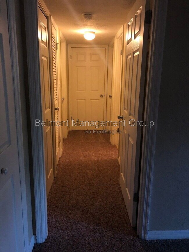 Foto del edificio - 405 Wymore Rd