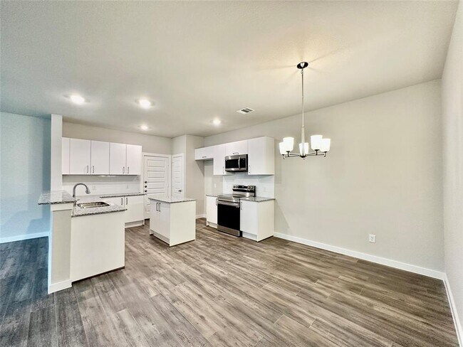 Foto del edificio - 9844 Grosbeak Ln