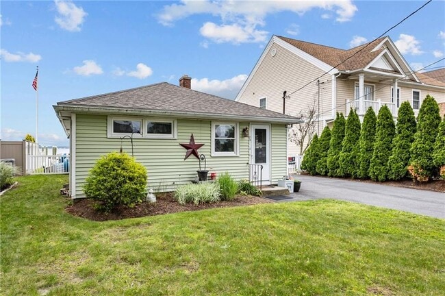 Building Photo - 75 Charlotte Dr