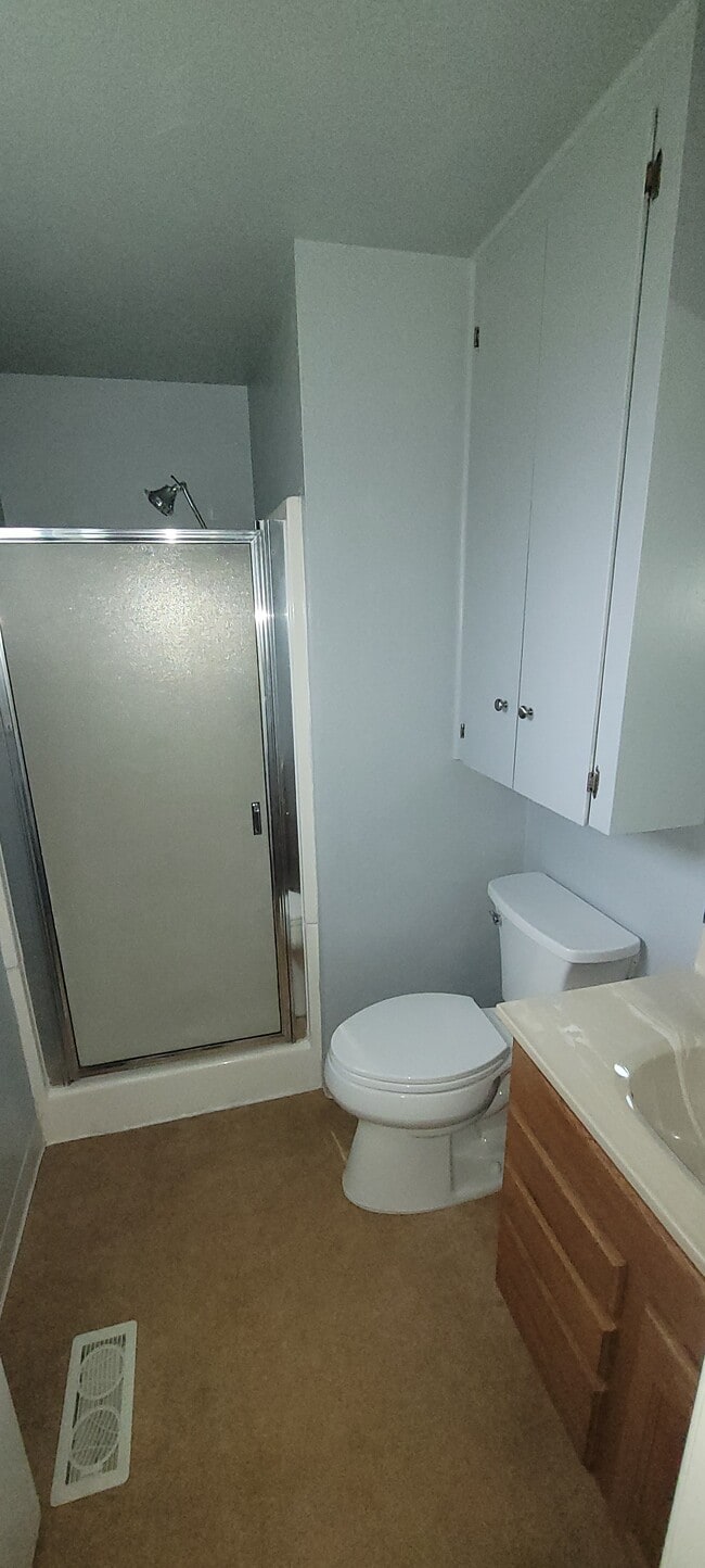 Building Photo - 2091 NE Liberty Ave