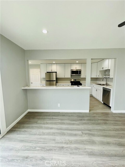Building Photo - 1718 W 247th Pl