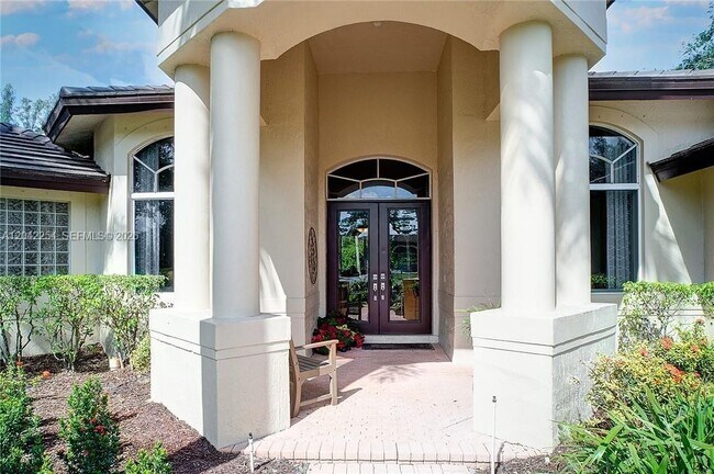 Foto del edificio - 6807 NW 66th Way