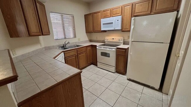 Building Photo - Nambe Ct