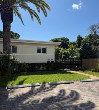 Building Photo - 3638 SW 23rd Terrace