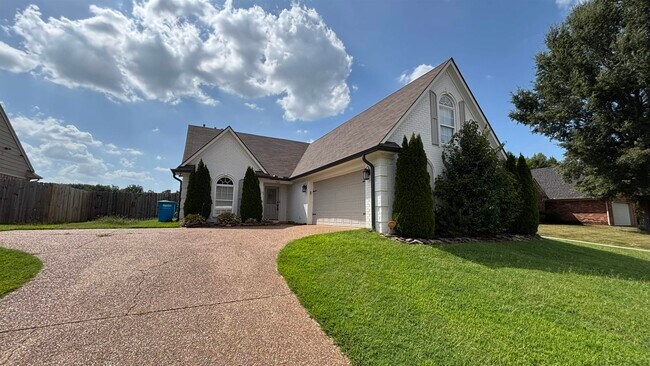Foto del edificio - 5491 Milton Ridge Dr