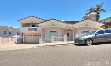 Building Photo - 1208 MacKay Ln