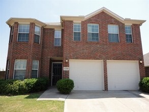 Building Photo - 1210 Mule Deer Dr