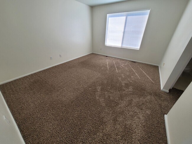 Building Photo - Coming Soon-Updated 3 Bedroom in Millers C...
