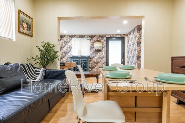 Foto del edificio - 1301 NW 99th St
