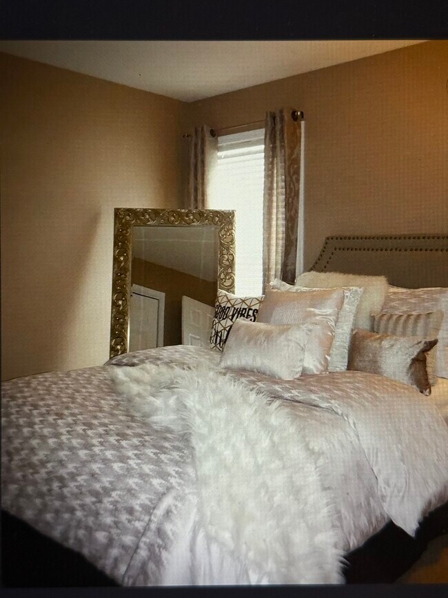 Foto del edificio - 11217 North Oakwood Drive