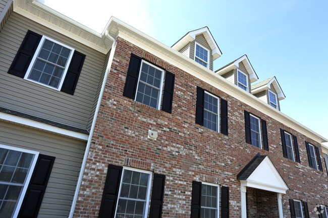 Building Exterior - Greenway Village