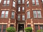 Primary Photo - 7008 S Oglesby Ave
