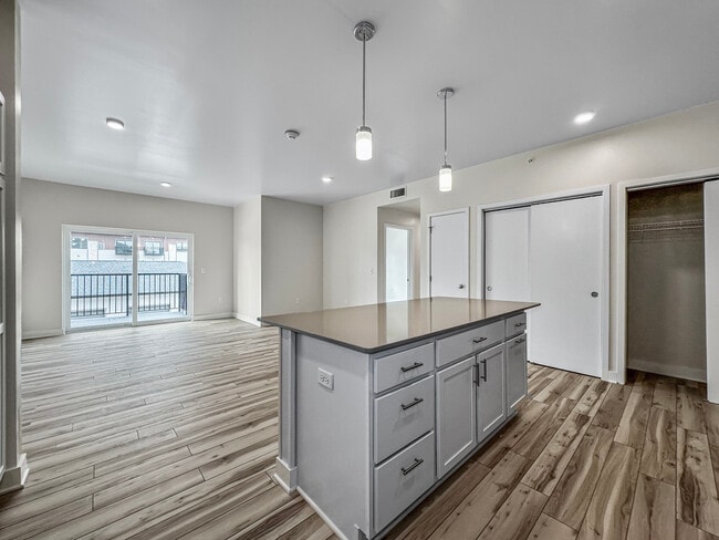 Building Photo - Stratford Pointe