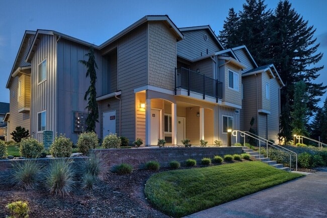 Building Photo - Four Seasons Central