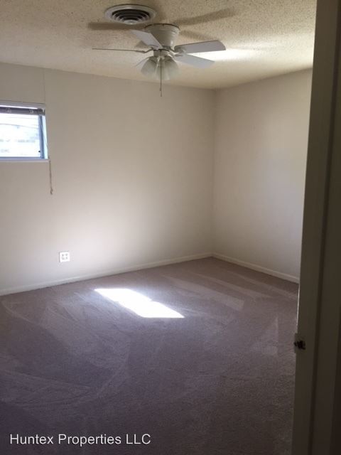 Building Photo - 3 br, 2 bath House - 3109 Eastland
