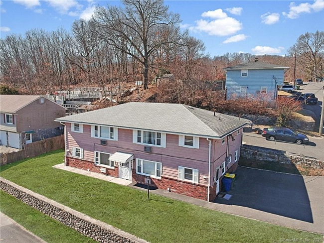 Building Photo - 2 3rd St