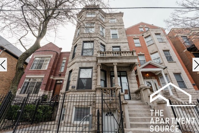 Building Photo - 2318 N Southport Ave