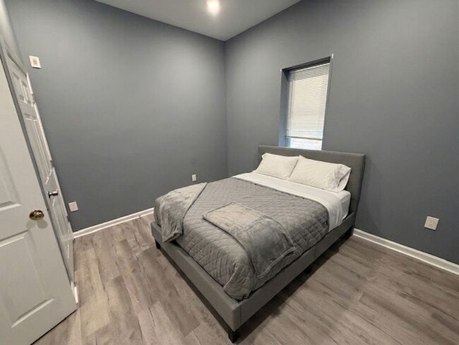 Photo - 1612 Cecil B. Moore Ave Apartment