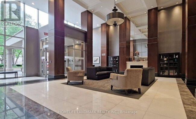 Building Photo - 3 Rean Dr