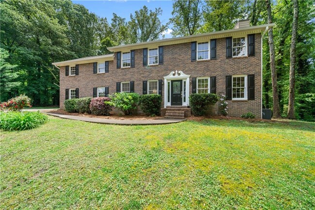 Building Photo - 4752 Forest Glen Ct NE