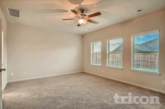 Foto del edificio - 1592 Sugarberry Dr