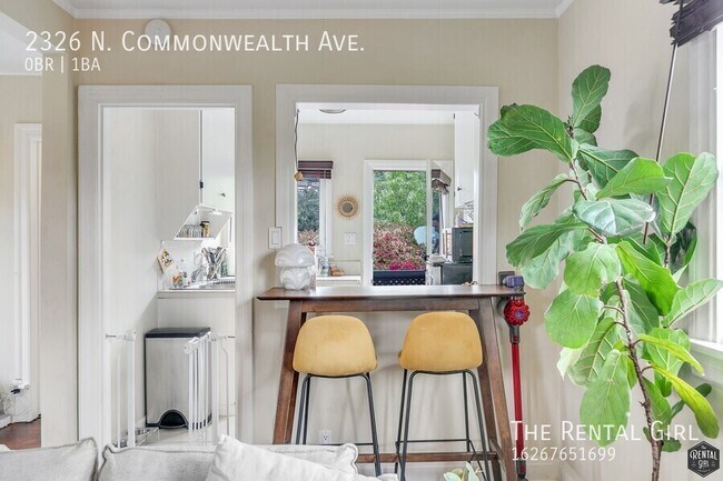 Foto del edificio - 2326 N Commonwealth Ave