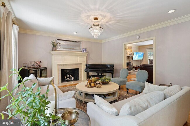Foto del edificio - 5 Bed 4.5 Bath - Bethesda len Echo Heights...