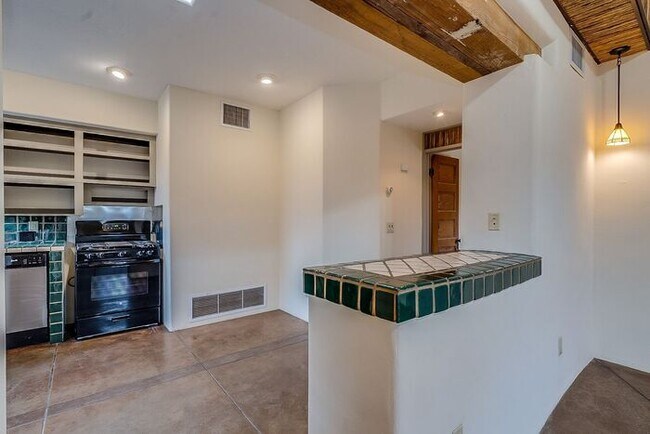 Foto del edificio - Southwest Charm in the Heart of Tucson – D...
