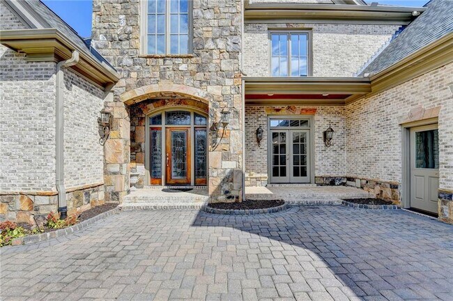 Foto del edificio - 8330 Royal Melbourne Way